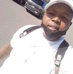 Meet your Posher, Erick